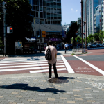 横断歩道「信号を守る日本人」「信号を無視する中国人」その違いの理由がｗｗｗｗｗｗ
