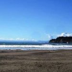 【赤潮？】鎌倉の海が真っ赤に染まる…写真がこちら（画像あり）
