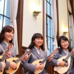 【衝撃】慶應女子高校のスカート制服が…いかんでしょ…（画像あり）