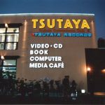 【愕然】僕、TSUTAYAのお姉さんにドン引きされる・・・・・