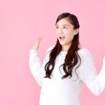 【悲報】TBSプロデューサーの本棚にヤバイものが映り込むｗｗｗｗｗｗｗ（画像あり）