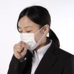 【炎上】マスクをして接客をした社員がとんでもないことに・・・