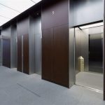 【恐怖】ワイの会社のエレベーター、明らかにやばい・・・