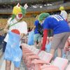 【サッカー】W杯の試合後に日本人がゴミ拾いをする理由ｗｗｗｗｗｗｗ