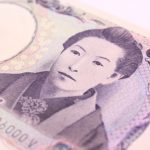 【悲報】ワイ、5000円をゴミ箱に捨ててしまった結果wwwww