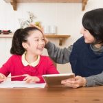 【悲報】小学生「お母さんの家事にも給料を払うべき」→ とんでもない結果にｗｗｗｗｗｗｗｗ