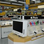 【愕然】クレーマー客「ソニーのiPhoneを出せ！」店員「こちらがXperiaです」→ 結果ｗｗｗｗｗｗ