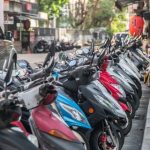 【愕然】駐輪場に停めてたバイクに怪しい細工がしてあったんやが・・・これって・・・