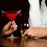 【悲報】ワイ「女の子に飲みやすくて度数強いお酒飲ませて口説いたろ！」→ とんでもない結果・・・
