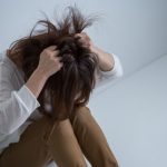 【訃報】大卒女性さん、とんでもない理由で自弑をしてしまう・・・