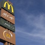 【悲報】イギリス人「マックが全店閉鎖！？！？！？ せや！！」→ （画像あり）