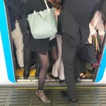 【新型コロナ】橋下徹さん、「一斉休校するくせに満員電車は放置している」という批判に理由を解説