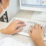【新型コロナ】医師、衝撃の事実を明かしてしまう・・・