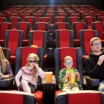 【恐怖】金曜ロードショー、とんでもない映画を放送へ・・・