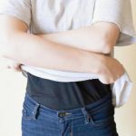 【狂気】女優さん、いきなり全裸になって観客を驚かせるwwwwwww