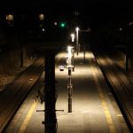 【驚愕】女上司「終電……行っちゃったね」部下「ボク、駅に住んでます！よかったら今夜は駅に泊まりませんか？」女上司「え！？え！？」→結果ｗｗｗｗｗ