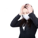 【悲報】オミクロン株が感染拡大中の日本、無能が露呈してしまう！！！…..