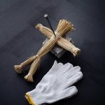 【緊急】道ばたに『軍手』を落とす仕事の給料がヤバイぞwww急げwwwww(画像あり)