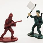 【ヤバ過ぎ】日本人「ウクライナ、早く降伏しろ！！！」→ 日本に降伏論者が多い理由ｗｗｗｗｗｗｗｗｗ