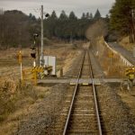 【訃報】踏切で電車にはねられた女性→最後の状況がヤバすぎ・・・