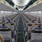 【超衝撃】飛行機内で『緊急事態』が発生してしまう！！！！！