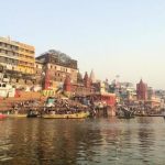 【訃報】女さん、インドのガンジス川の水で顔を洗ってしまった結果 → 完全終了wwwwwwwwwww