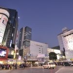 【驚愕画像】グラビアアイドルさん、ものすごい格好で渋谷を歩くｗｗｗｗｗｗｗｗ