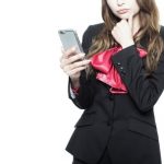 【衝撃画像】白人ハーフ美女さん、日本人のせいで『カミングアウト』をしてしまう・・・・・