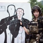 【衝撃画像】この美人警官、クビレベルのミスを犯してるのにこのドヤ顔！！！ｗｗｗｗｗ