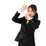 【悲報】元SKE48・山内鈴蘭さん、ガチで怯えてしまう・・・・・・・