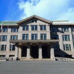 【悲報】宮内庁の職員、ガチで『恐ろしい事』をしてしまった結果・・・・・