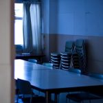 【悲報】男性教諭、ついに『一線』を超えてしまった結果・・・・・・・