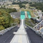 【悲報】スキージャンプの坂野旭飛さん、ガチで逝く・・・・・・